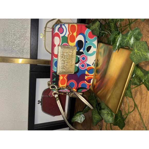 Coach Poppy Graffiti Logo Wristlet | Multicolor Canvas & Gold Trim - Picture 1 of 6